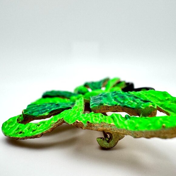 JJ Jonette Neon Green Butterfly Brooch Pin Textured Black Antenna 70s Vtg - Picture 5 of 8